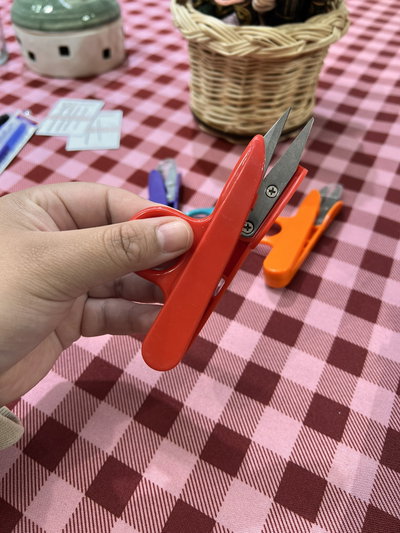 Corta hilacha