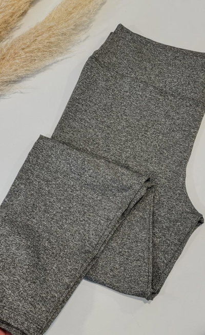 CALZA CLÁSICA GRIS