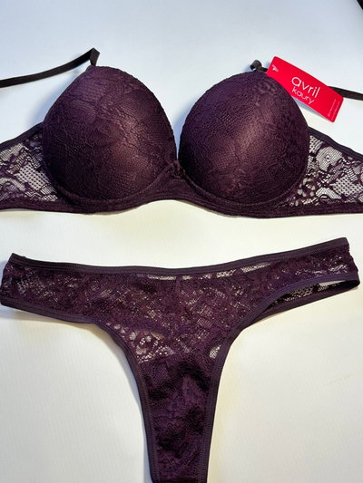 CONJUNTO ABRIL