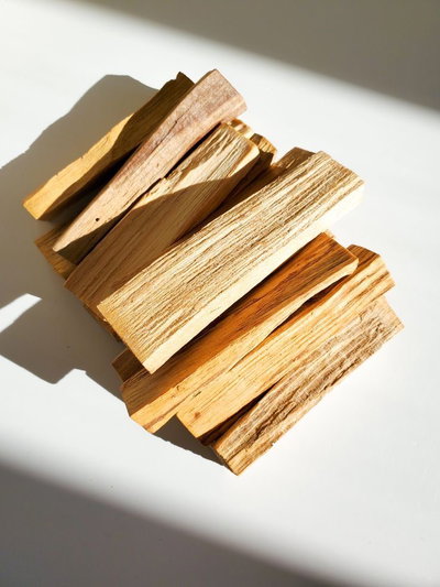 PALO SANTO