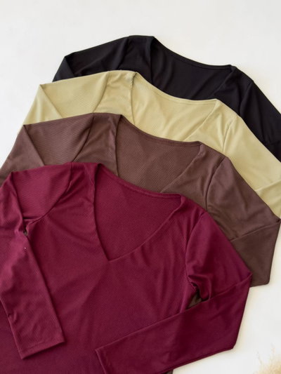 CAMISETA BASICA MORLEY ESCOTE V 