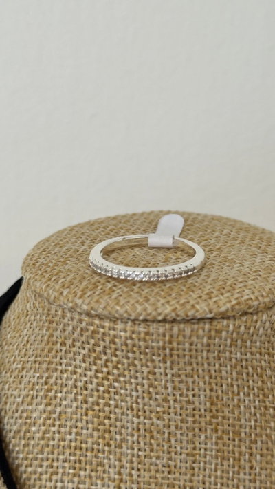 ANILLO CON STRAS CALADO 