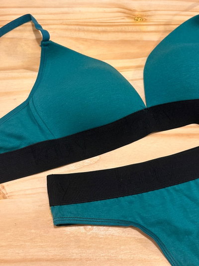 CONJUNTO TRIANGULO ALGODÓN CON ELASTICO KAURY