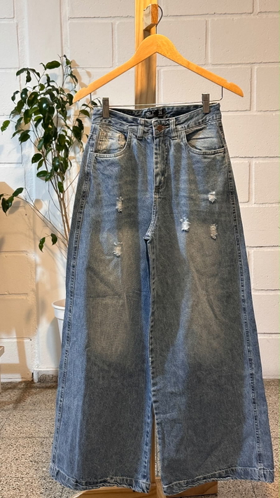 JEANS MAXI WID LED CON ROTURAS