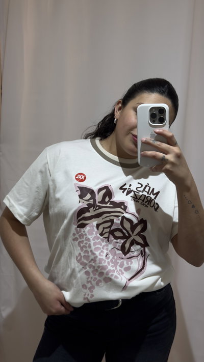 REMERA CON CUELLO 