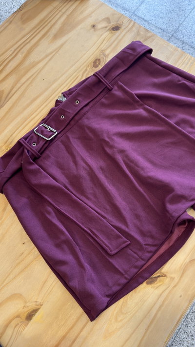 SHORT POLLERA CON HEBILLA CREP