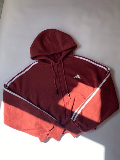 Campera Adidas frizada