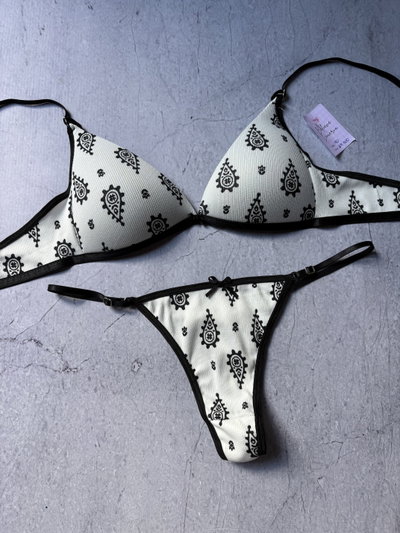 Conjunto - Triángulo Soft