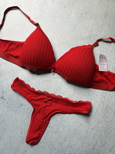 Conjunto - Triángulo Soft