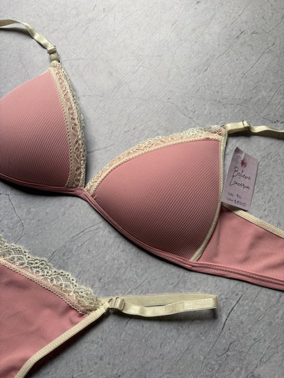 Conjunto - Triángulo Soft