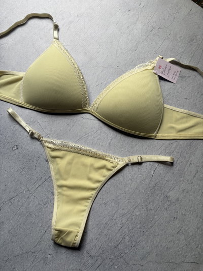 Conjunto - Triángulo Soft