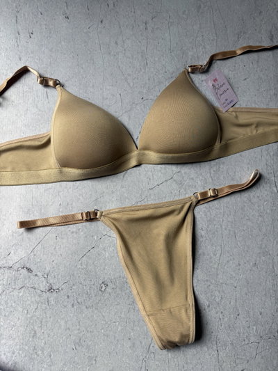 Conjunto - Triángulo Soft