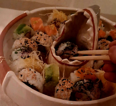 Nachera Tiburón - Copetinero- Picada - Sushi Ceramica Artesanal 24cm