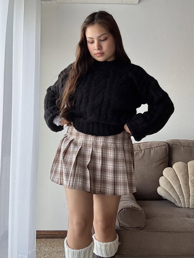 Sweater Almond - Negro