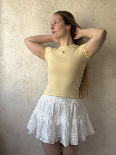 Remera Essential - Amarillo