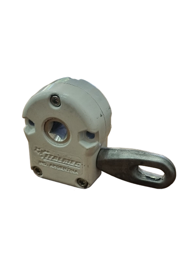 Maquina Parrilla con Ojal Blanco