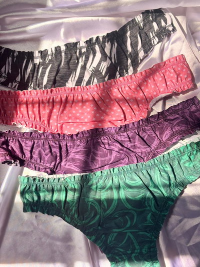 Less Fru Fru Tamy - Docena