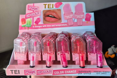 Lip gloss mágico TEI