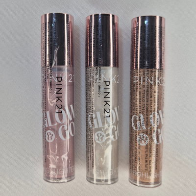 Iluminador líquido roll on Pink 21