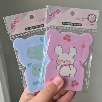 Espejo con peine para cartera kawai