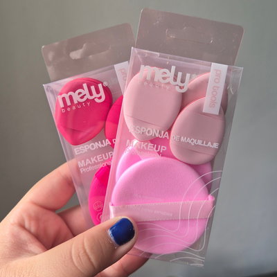 Set esponjas y borlas Mely