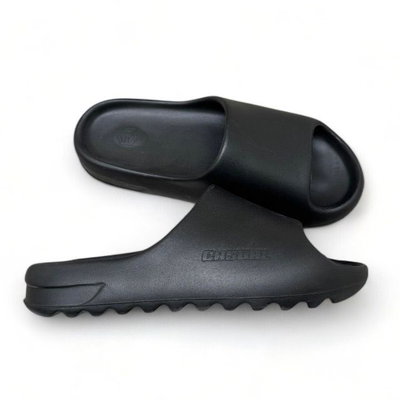 Slides casual