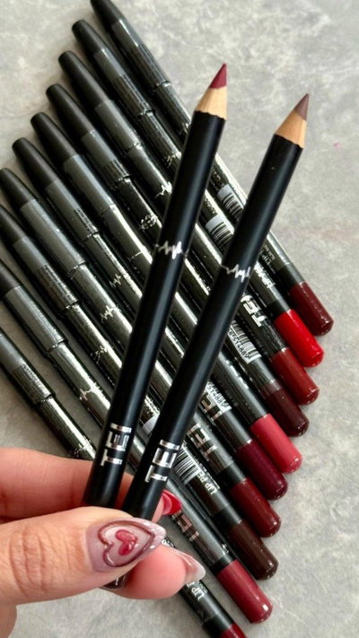 Delineador de labios lip pencil slim and smooth TEI