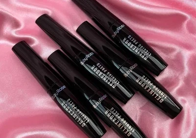 Delineador liquido RUBY ROSE