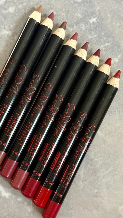 Delineador Sexy Lips PINK21 