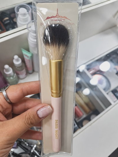 Brocha  Powdwr Brush ParisNight✨️ (brocha para polvos)