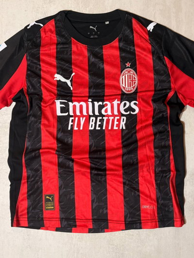 Milan titular 25/26