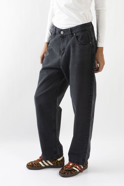 JEAN MOM TOLEDO
