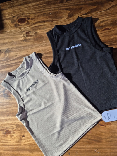 Musculosa corta nyc