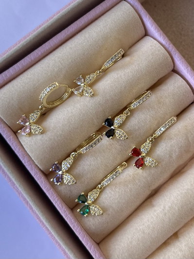 Aros mariposa en acero dorado 
