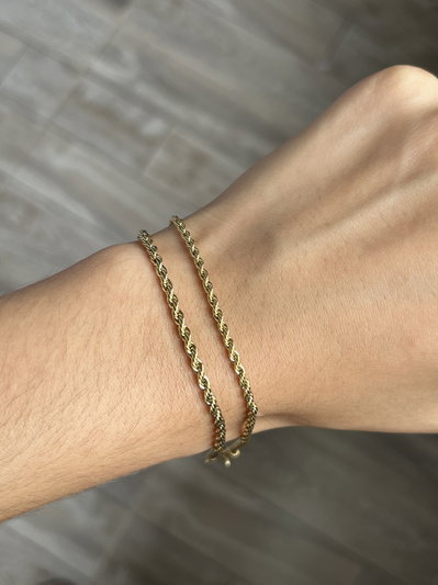 Pulsera trenzada dorada 