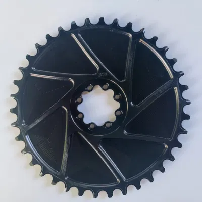 Monoplato direct mount SRAM 8 tornillos 38T tapado redondo