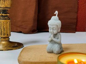 Molde de silicona Buda rezando