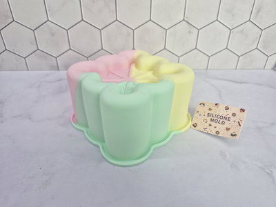 Molde cuadrado con burbujas 11 x 11 cm 