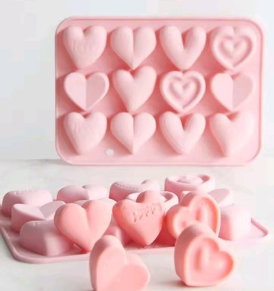 Molde de silicona Corazones x 12 costuras