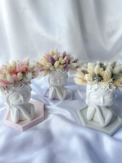 Molde de silicona Maceta niña soñadora