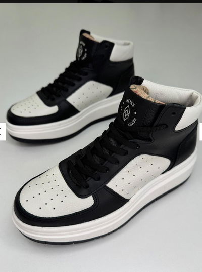 ZAPATILLA NEGRA
