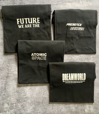 REMERA DOBLE ESTAMPADO OVER