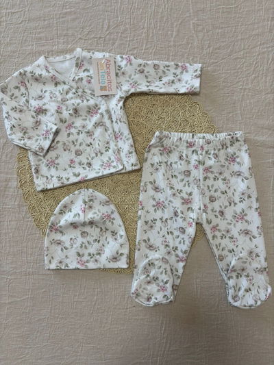 Ajuar 3 Piezas Batita Florcitas