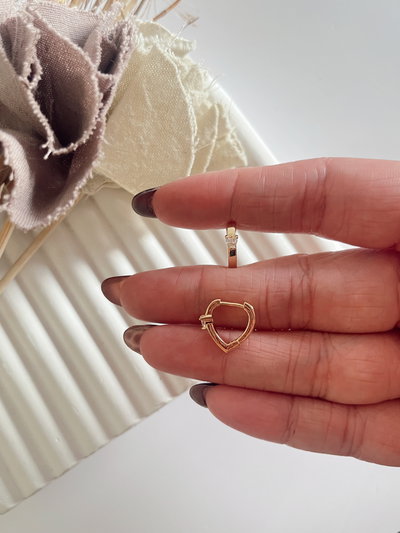 Argollas corazón con cubic