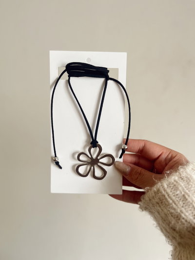 Choker flor 