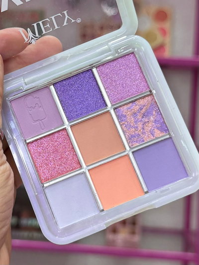 Paleta de sombras 9 colors x3 $3900 c/u