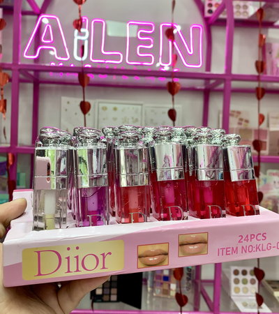 Caja de gloss Dior x3 $1800 c/u