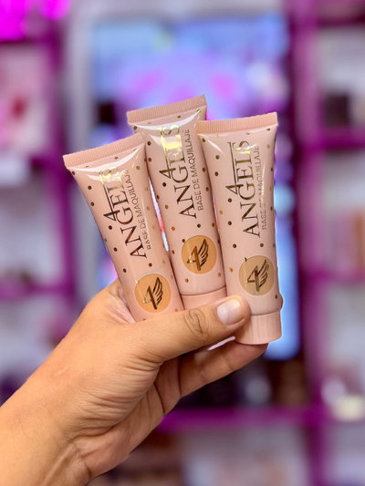 Base de maquillaje 4 Angels x3 $2900 c/u