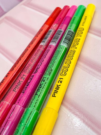 Delineador de color Pink 21 x3 $2200 c/u