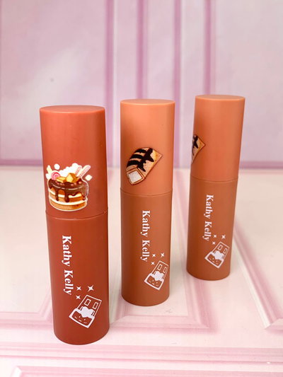 Labial liquido Capibara x3 $1400 c/u